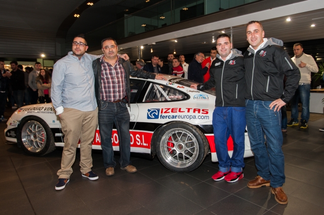 004 presentacion ares racing 15